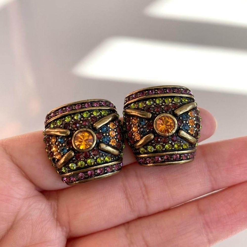 Heidi Daus Multicolored rhinestone clip-on earring